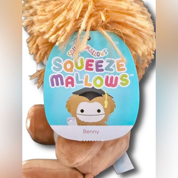 Squishmallow Graduation Benny the Bigfoot Squeezemallow New with Tags Plushie - Picture 6 of 6